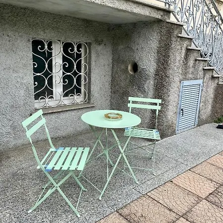 Lora Apartment, Free Private Parking, Self Check In Appartement Côme