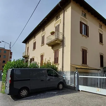 Lora Apartment, Free Private Parking, Self Check In Appartement