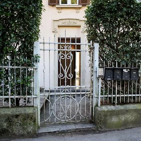 Lora Apartment, Free Private Parking, Self Check In Appartement Côme