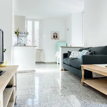 Lora Apartment, Free Private Parking, Self Check In *