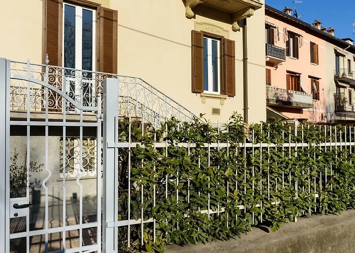 Lora Apartment, Free Private Parking Apartamento Como